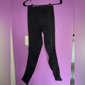 LULULEMON zone in tights